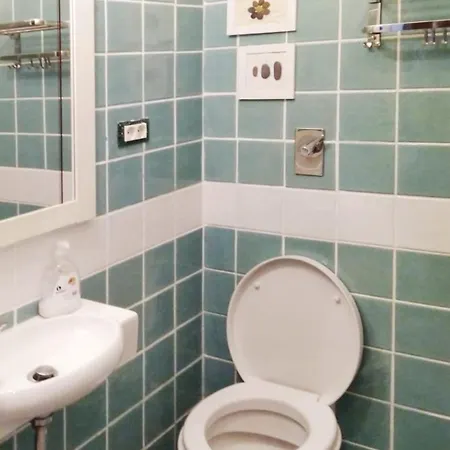 Confort E Stile A San Frediano Tatil Evi Floransa